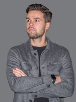 Roeland Veen, commerciele zaken, blijft zijn functie vervullen tot zijn opvolger hersteld is van zijn ziekte